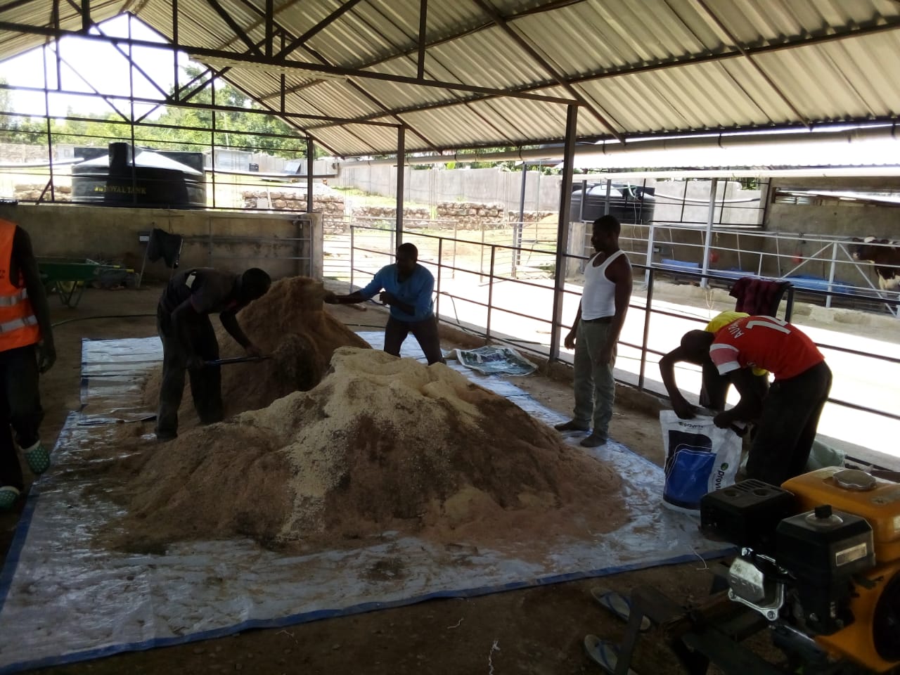 Mixing feed ingredients